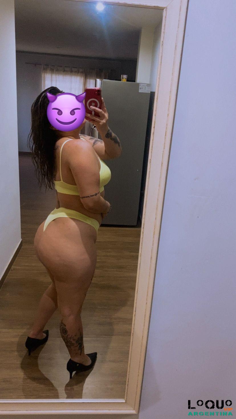 Putas Río Negro: Julieta en Viedma toda la noche despierta